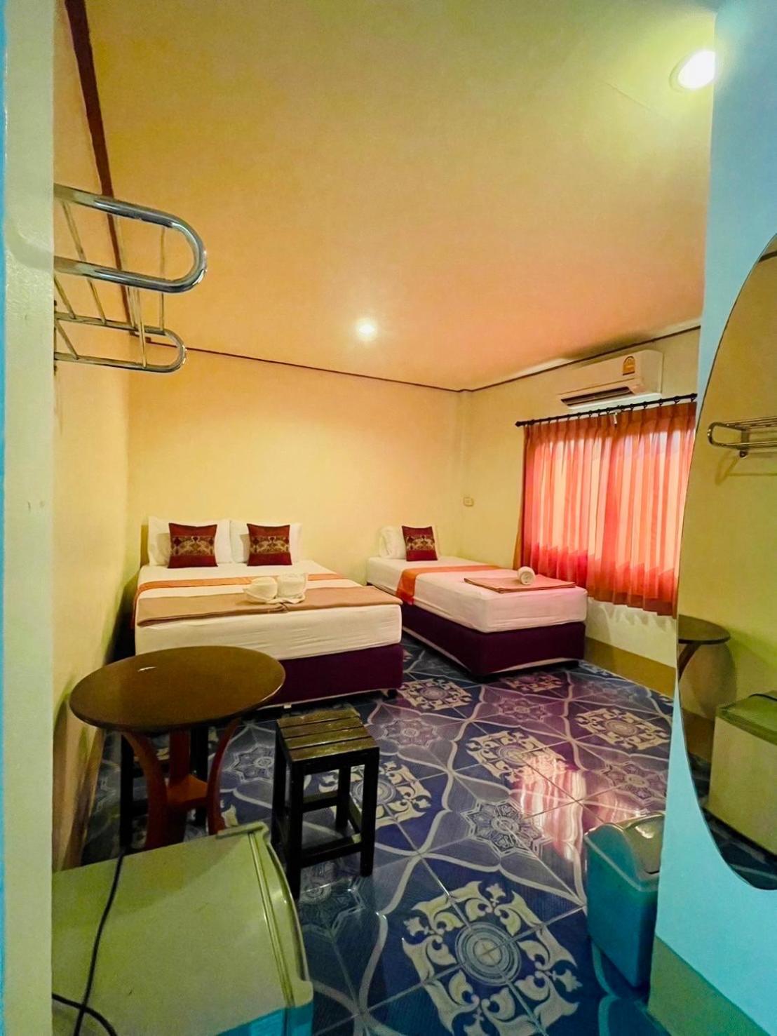 Baan Klong House Hotel Bankhaj Kültér fotó