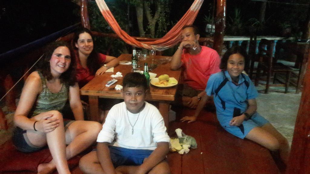 Baan Klong House Hotel Bankhaj Kültér fotó